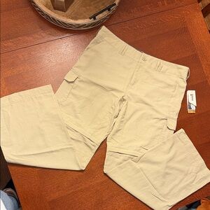 NWT - Women Lightweight Cargo Pants with zip off bottom